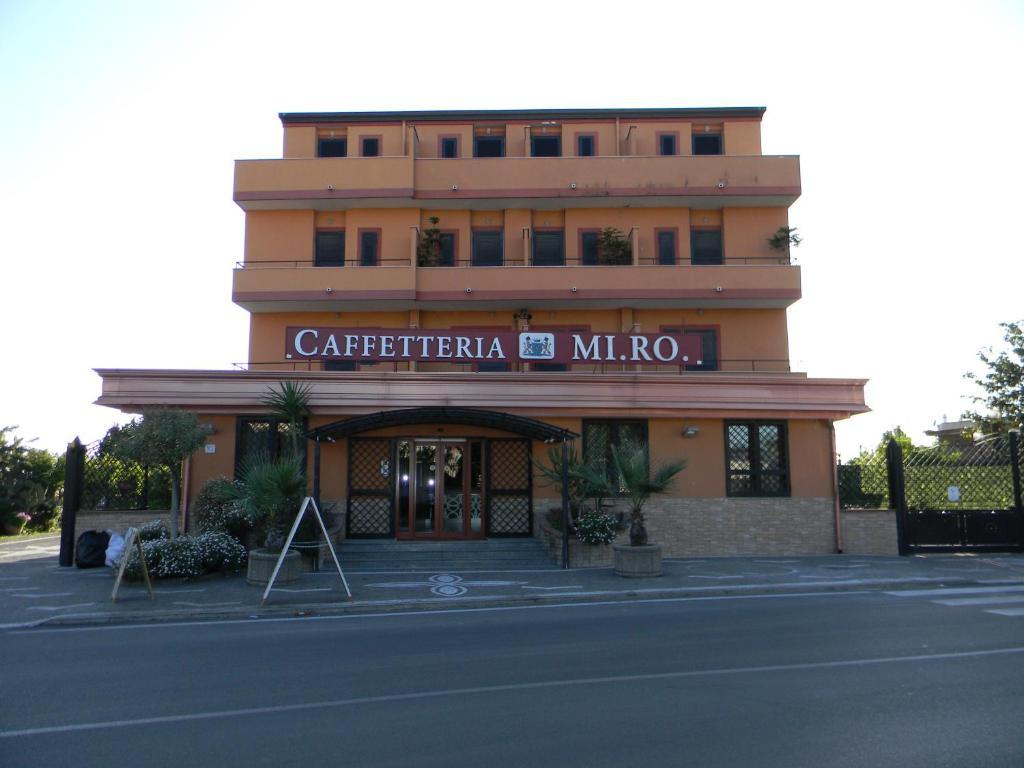Hotel Mi.Ro. Casalnuovo Di Napoli Eksteriør billede
